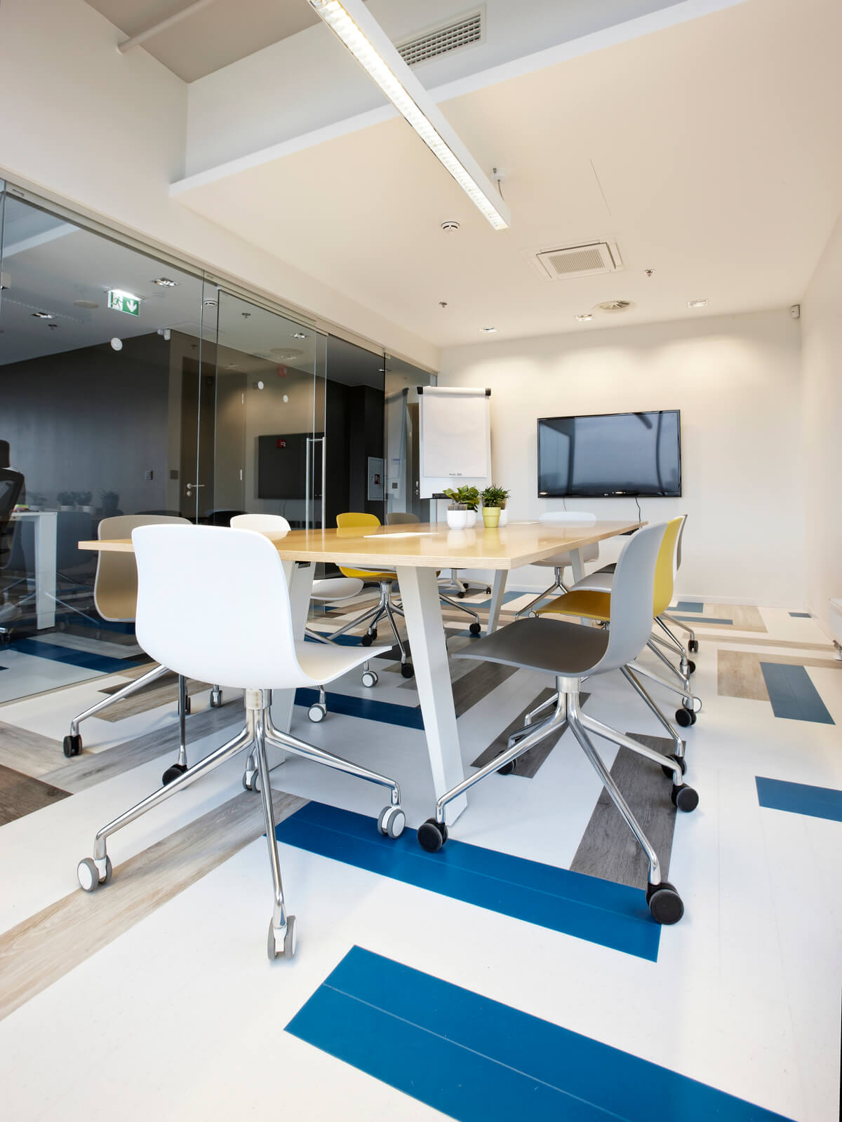 1609589625399118.jpg 20841-toggle-2-1200-web.jpg